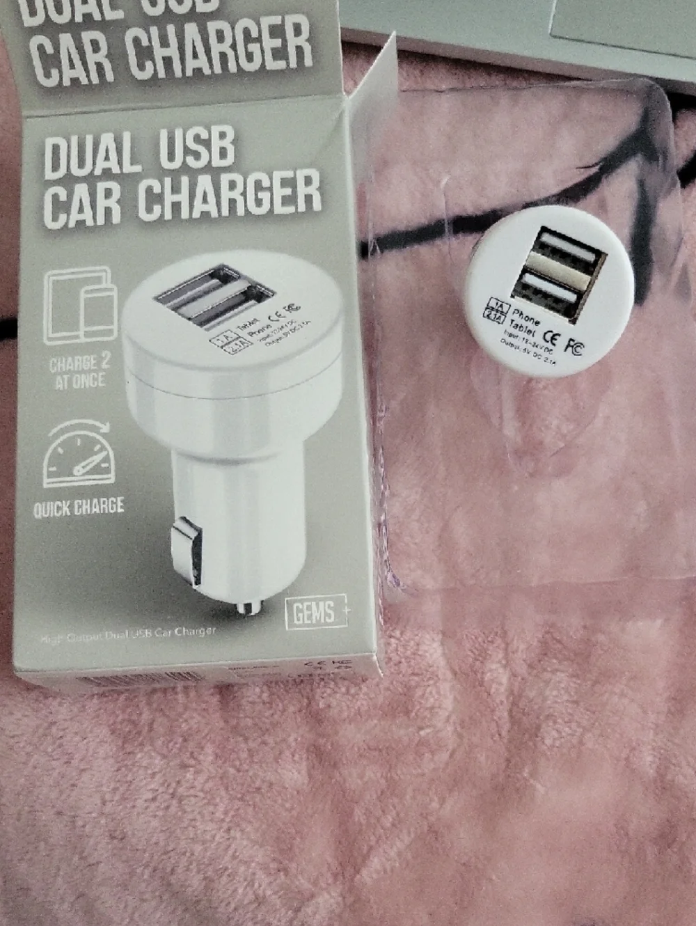White Dual USB Car Charger - Fast Charge